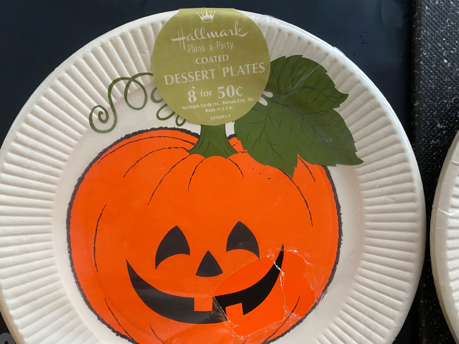 Vintage Hallmark Halloween plates 16 dessert plates 8 dinner Etsy