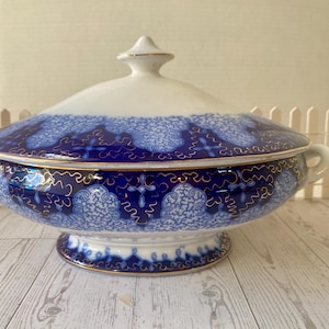 Flow blue Transferware antique made in Germany covered soup tourine