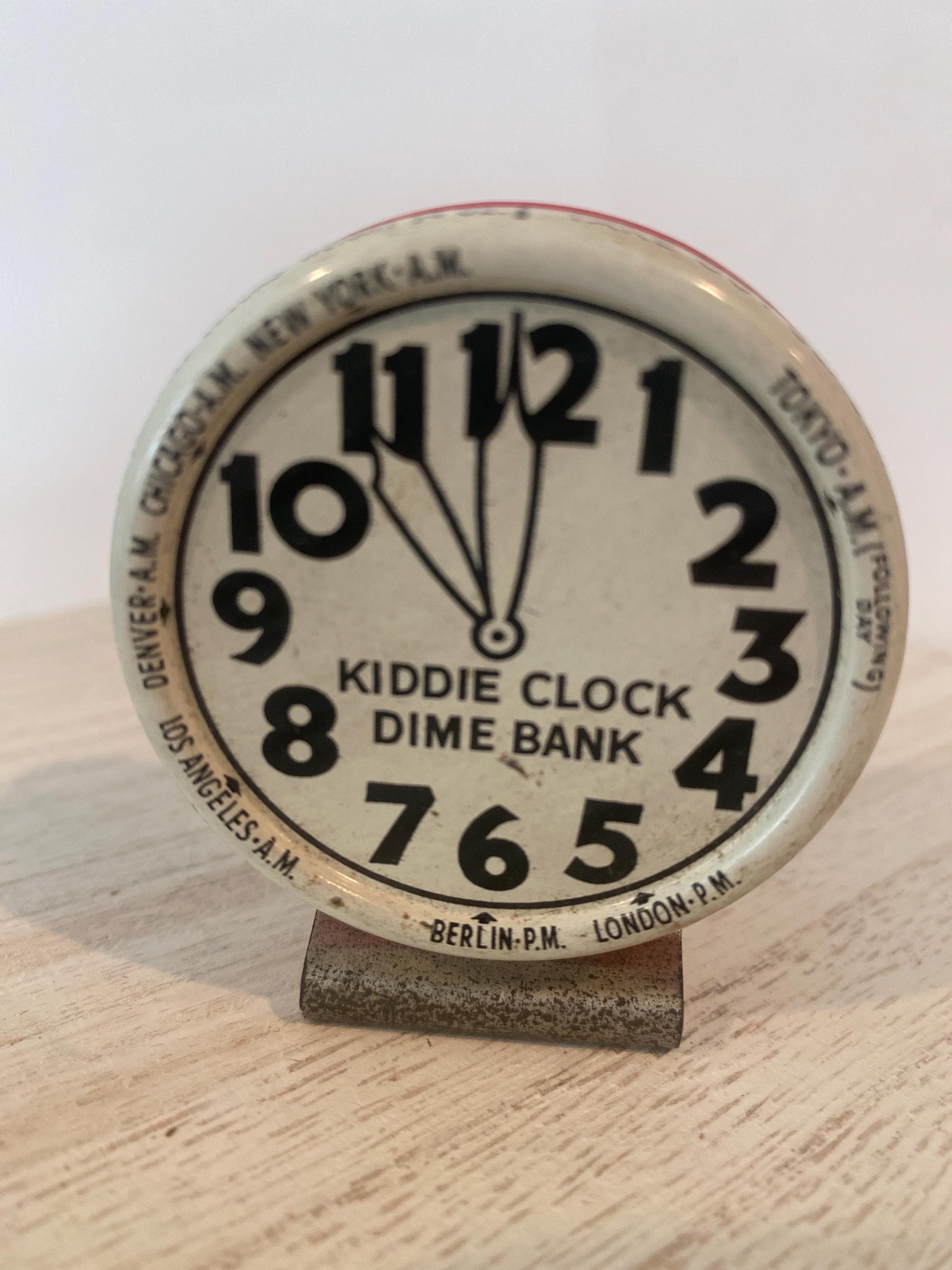 Tin Litho Kiddie Clock Candy Container Dime Bank Crosetti Co 1930s