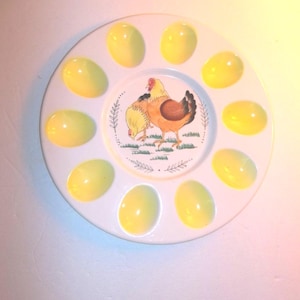 Deviled egg vintage kitchy platter  rooster retro kithchen farmhouse kitchen chicken yellow red white