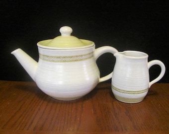 Franciscan Earthenware Hacienda Gold Interpace Teapot & Creamer