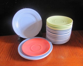 Hazel Atlas Moderntone Saucers Bread Plates Green Blue Pink