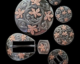Selle Concho Florale – Vis Rosette 1 1/4 Pouce – Décor Pour équipement Western