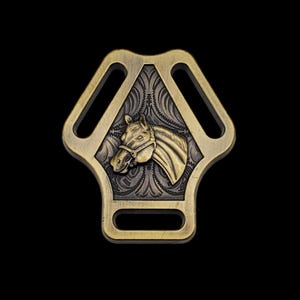Napierśnik w kształcie głowy konia 2-5/8" x 3" antyczny mosiądz platerowany