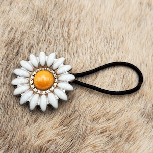 Daisy White/Yellow Ponytail Holder