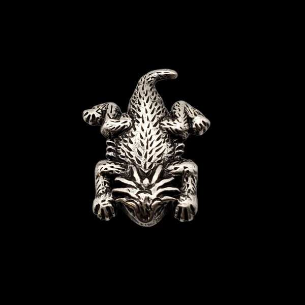 1-1/4" Horned Frog Cutout Screwback Concho HRSP