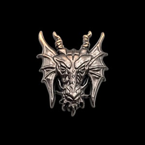 1-1/8&quot;x 1-3/8&quot; Dragon Head Screw-back Concho