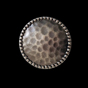 1-3/4&quot; Hammered screw back concho antique nickel
