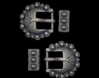 Hebillas y pasadores Berry Edge de 3/4" y níquel (par)