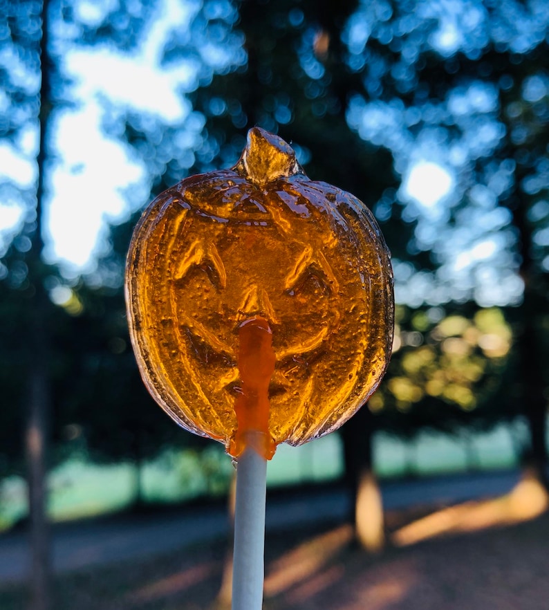 Jack-O-Lantern Lollipops 12 / Pumpkin Favors, Gourmet Fall Lollipops, Baby Shower Favors, Harvest Favors, Halloween Favors, Autumn Lollipop image 3