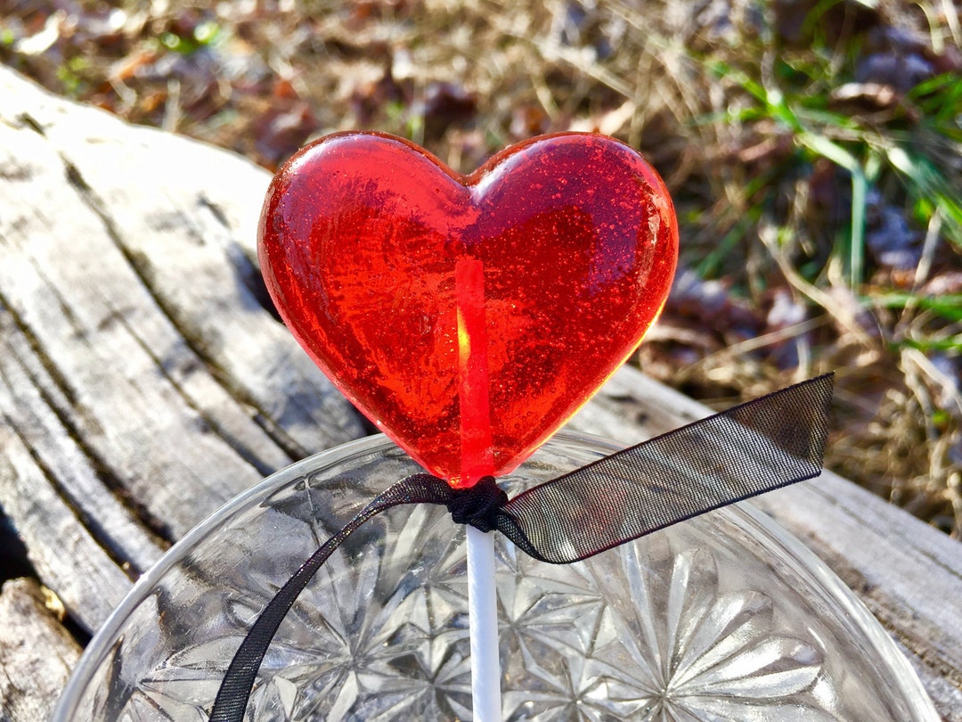 Red Heart Cinnamon Lollipops: Wedding & Shower Favors (set of 12