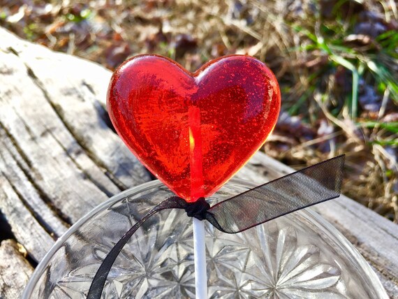 Red Heart Cinnamon Lollipops: Wedding & Shower Favors (set of 12