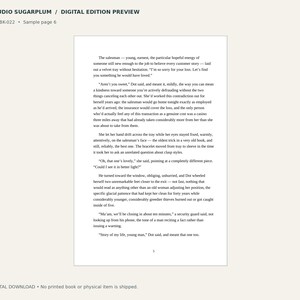 Puede incluir: Una vista previa de edici&oacute;n digital de una p&aacute;gina de libro de Studio Sugarplum, etiquetada como SSP-BK-022 y p&aacute;gina de muestra 6. El texto presenta un pasaje narrativo sobre un vendedor y una clienta llamada Dot en una joyer&iacute;a, en tinta negra.