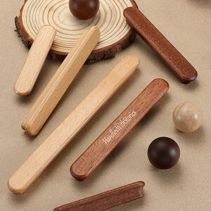 Wooden cupboard handles, ball drawer door  knobs, beech wood wardrobe handles, walnut wood drawer pulls，kitchen cabinet hardware 96mm 128mm