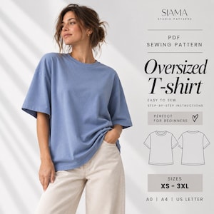 Puede incluir: Una camiseta azul de corte oversize con mangas cortas y cuello redondo. La imagen incluye el texto: SIAMA STUDIO PATTERNS, PDF SEWING PATTERN, Oversized T-shirt, EASY TO SEW STEP-BY-STEP INSTRUCTIONS, PERFECT FOR BEGINNERS, SIZES XS - 3XL, A0 A4 US LETTER.