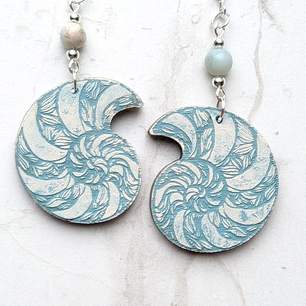 Spiral Doodle Seashell Earring Laser Cut File - Ocean Hoop Earring SVG - Glowforge Cut File - Digital Download Only - Commercial Use