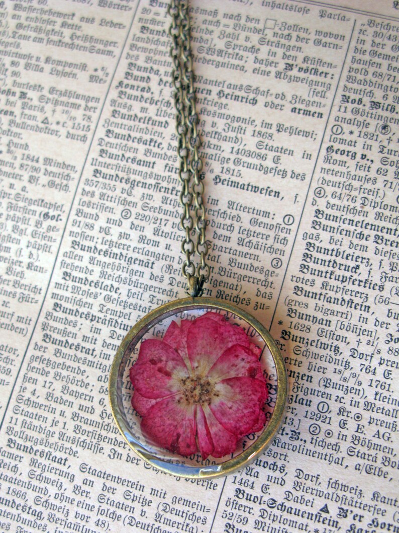 Red Rose Resin Pendant Necklace Real flower encased in resin Etsy