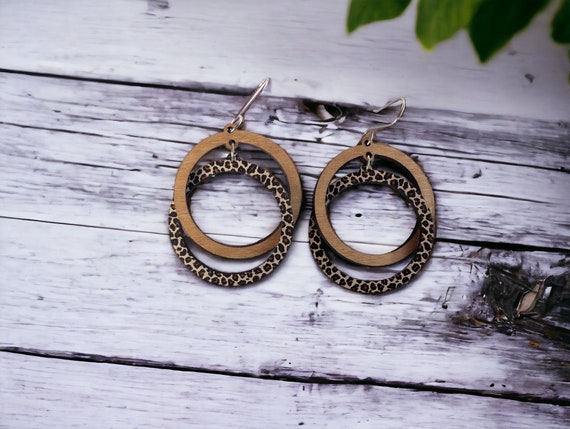 Linked Hoop 2 Piece Laser Earrings Bundle - Impossible Linked Hoop 2 Piece Laser Earrings Bundle - Impossible