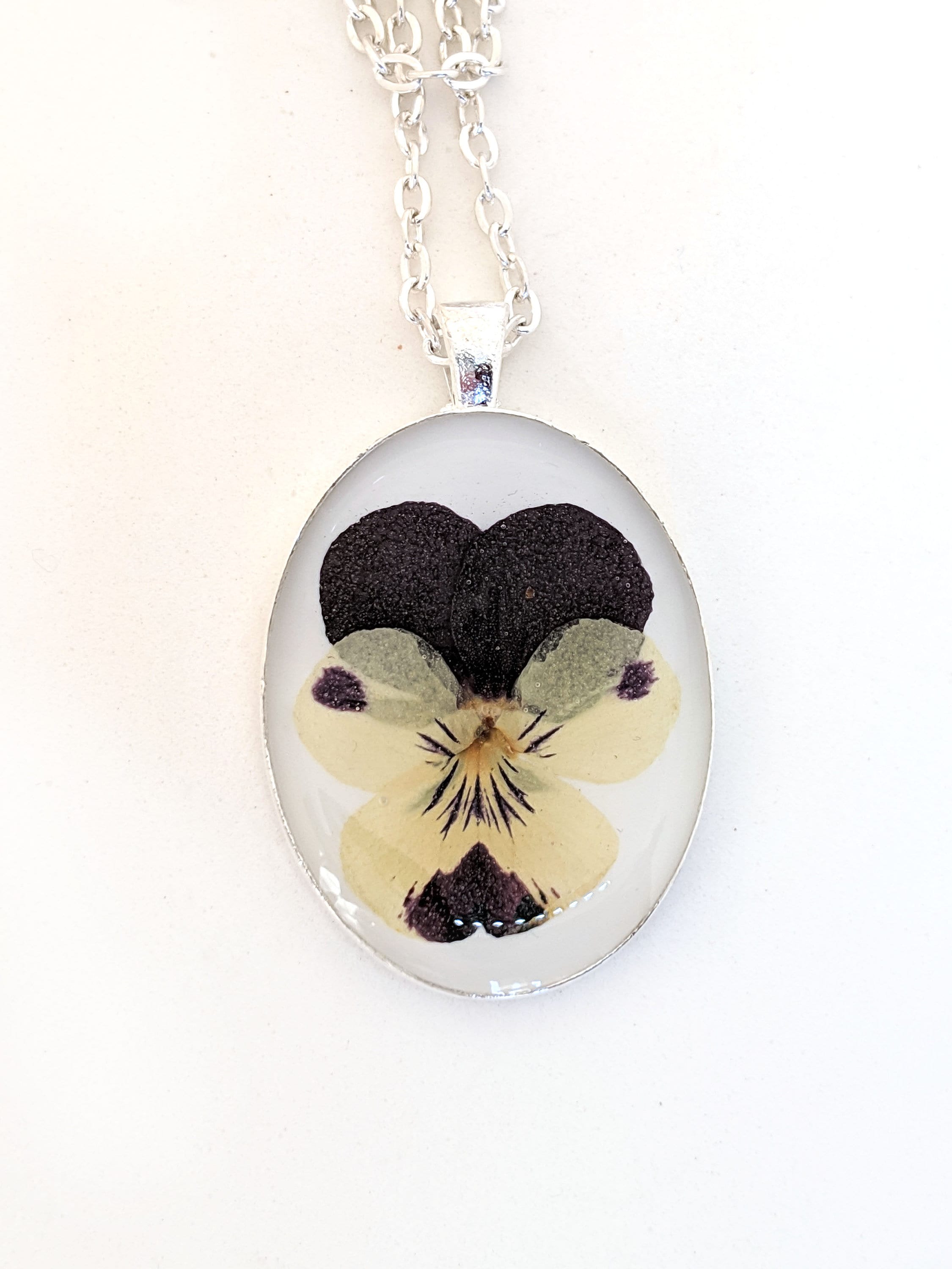 Viola Resin Pendant Necklace Real pressed viola encased in Etsy