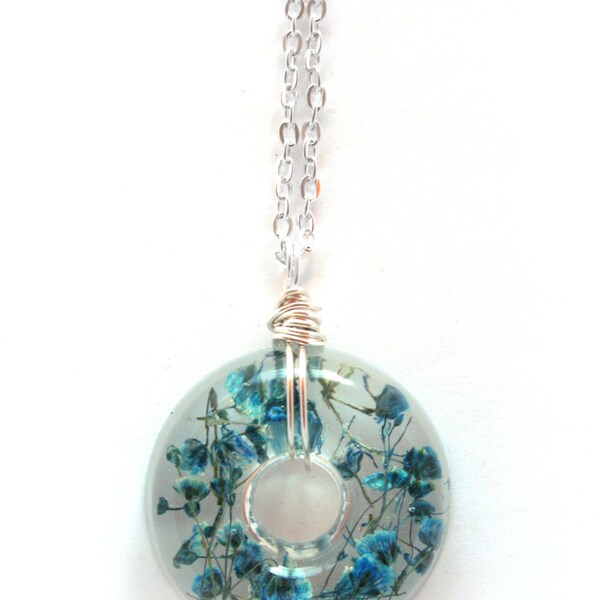 Teal Baby's Breath  Necklace - Real Baby Breath in Resin -  Pressed Flower Jewelry, Resin Necklace, Wire Wrapped Pendant,  Donut Pendant