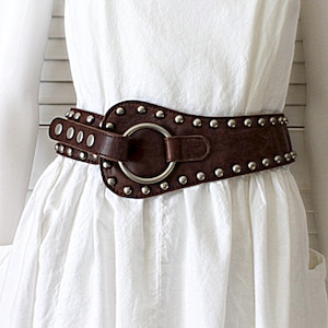 Vintage Women’s Leather Belt | Ladies Boho Hippie Silver Studded Brown Belt