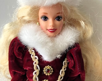 1995 Happy Holidays Special Edition Barbie Doll by Mattel (NIB