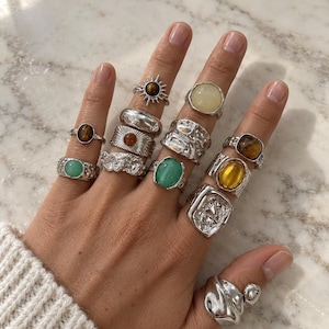 Justerbar ring, grön och bärnstensfärgad sten, kraftig silver vintage statement