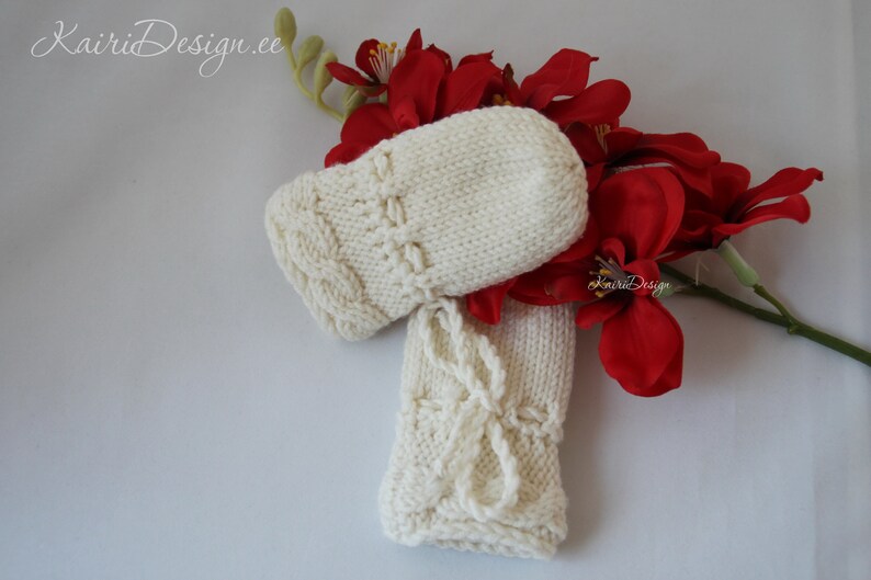 HAND KNITTING PATTERN Baby Mittens Knitting for Newborn Baby, Baby