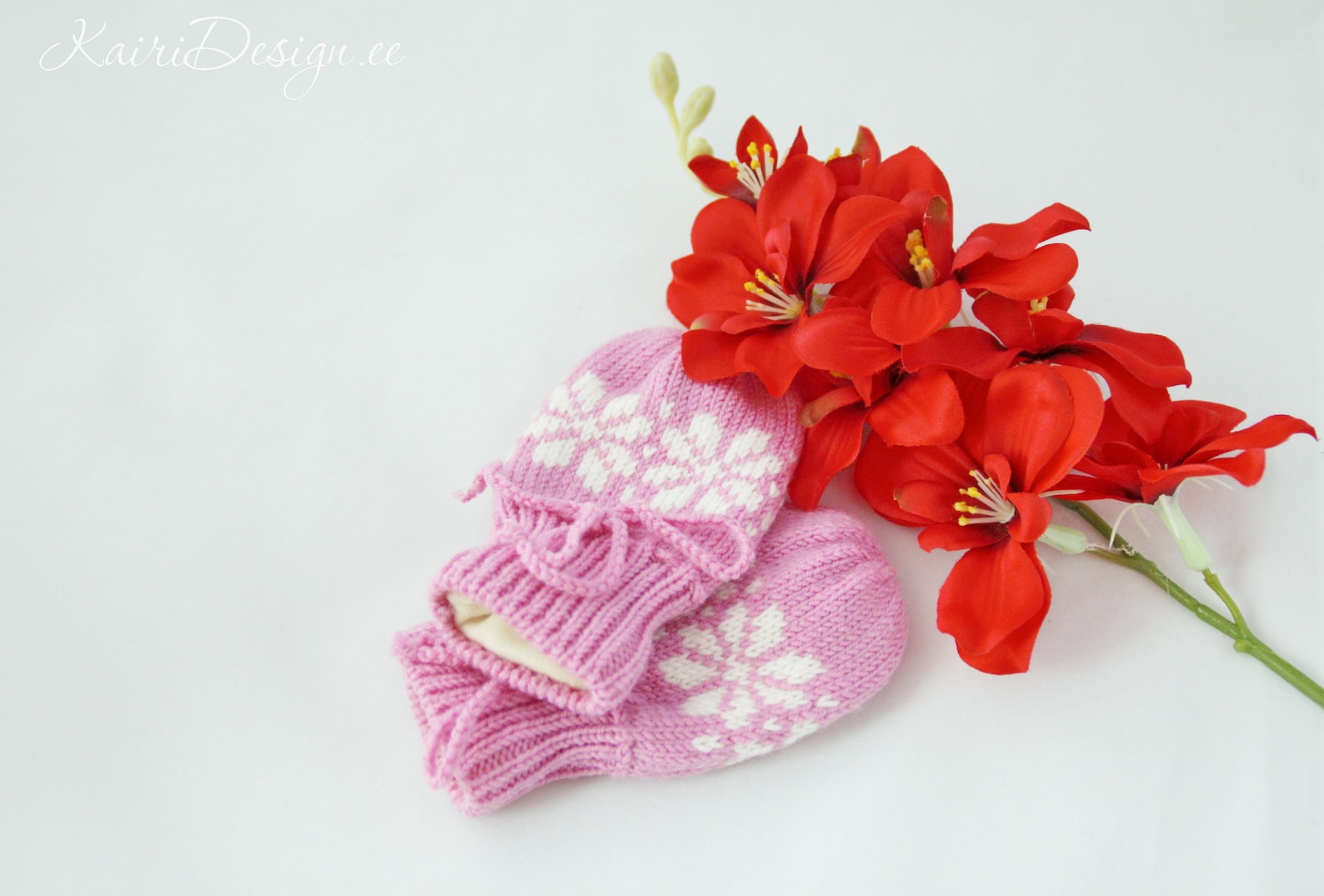 MACHINE KNITTING PATTERN Baby Mittens Knitting Pattern, Newborn Mittens