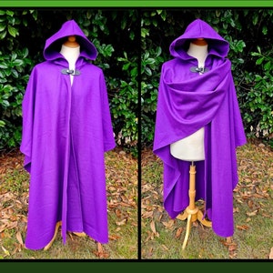 Traveling Cloak in Purple Wool