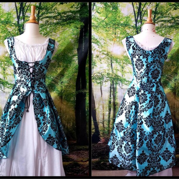 M Celtic Dress with Hood in Cyan and Black