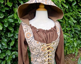 M Maiden Bodice with Hood in Peach Briars