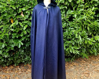 Classic Cloak in Dark Blue Wool