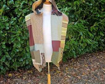 Wild Rover Collection "Fenwood" Colorway Hooded Vest 2XL