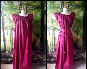 Cap Sleeve Chemise Dress in Raspberry Cotton