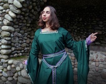 Custom Lady's Garb Set