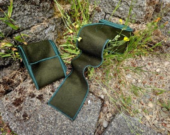 Set of Two Leg Wraps in Olive Wool