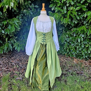green pagan dress The Payton Dress in Sage Tapestry 00 / Sage Tapestry main image 1