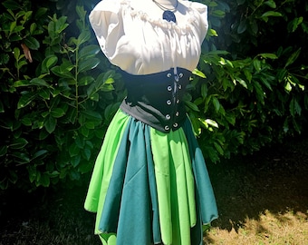 Carousel Skirt in Green and Hunter