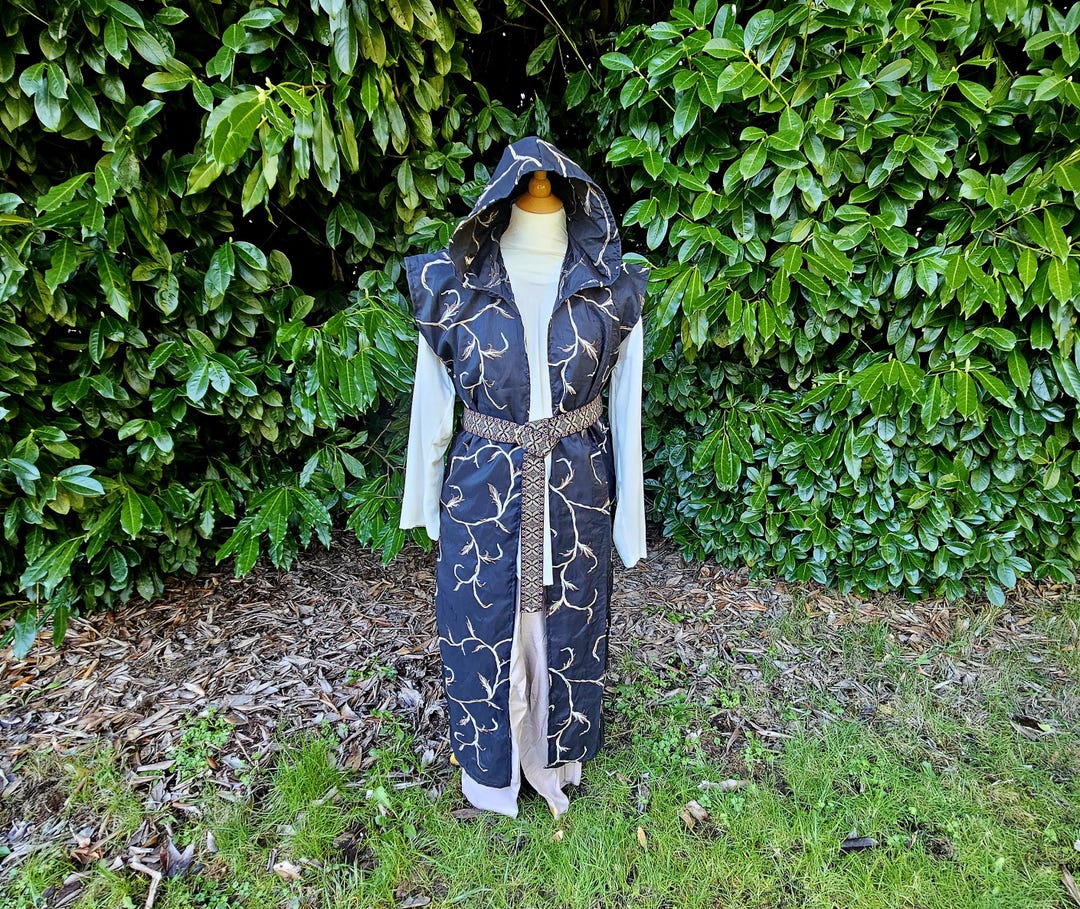 4XL-5XL Surcoat With Hood in Black With Tan Vines - Etsy