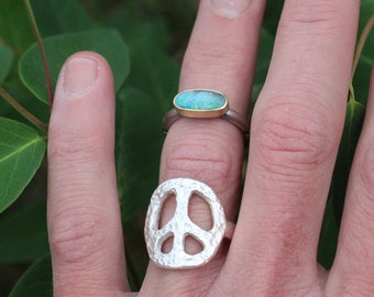 peace sign ring | size 6 7 8 9 | sterling silver | chunky hammered texture | oxidized or bright finish | classic 70's inspired retro minimal