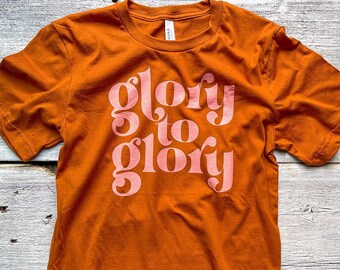 T-shirt Glory to Glory / T-shirt in cotone (stampa rosa)