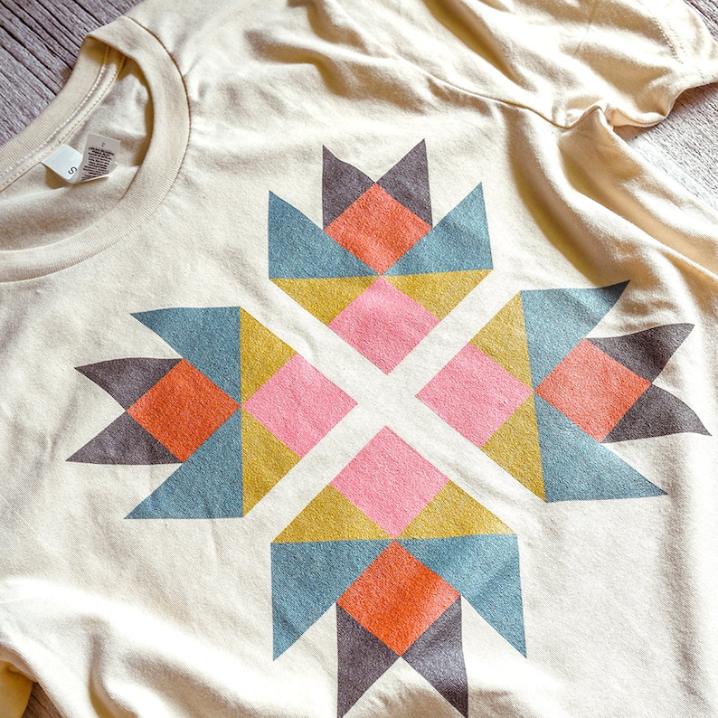 Bear Paw Quilt Block Tee / T shirt image 2