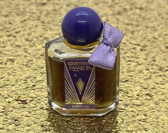 Vintage Elizabeth Taylor Passion Mini Bottle 5ml, 0.17oz