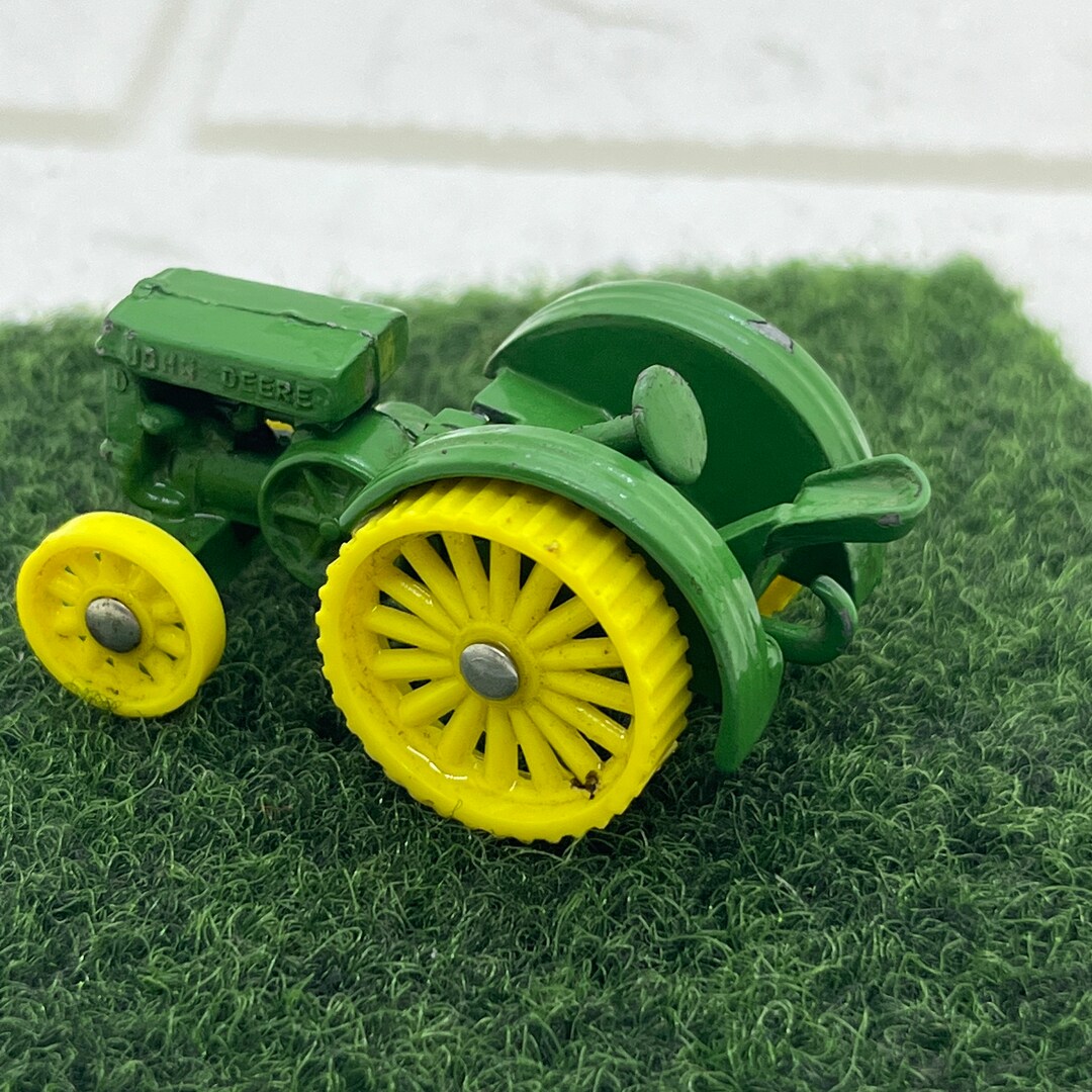 Vintage Mini John Deere Tractor . 164 Scale Ertl 1923 Version Etsy