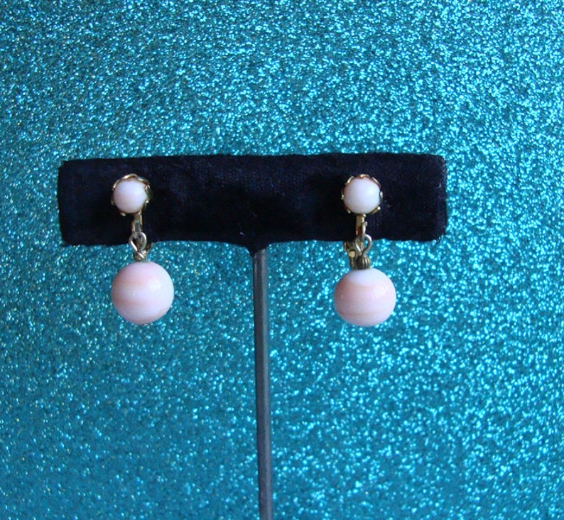 Marbled Peach Glass Bead Earrings Small Vintage Clip-ons image 2