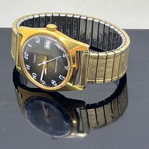 1970年代 TIMEX タイメックス ブリティッシュウォッチ 英国製 黒文字盤