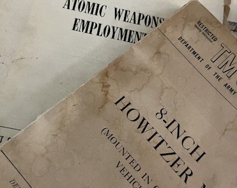 Original 1950s Army Howitzer Manual & Atomic Weapons Pamphlet