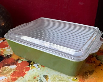 Vintage Pyrex Verde Refrigerator Dish w Lid 0503 1 1/2 Qt.