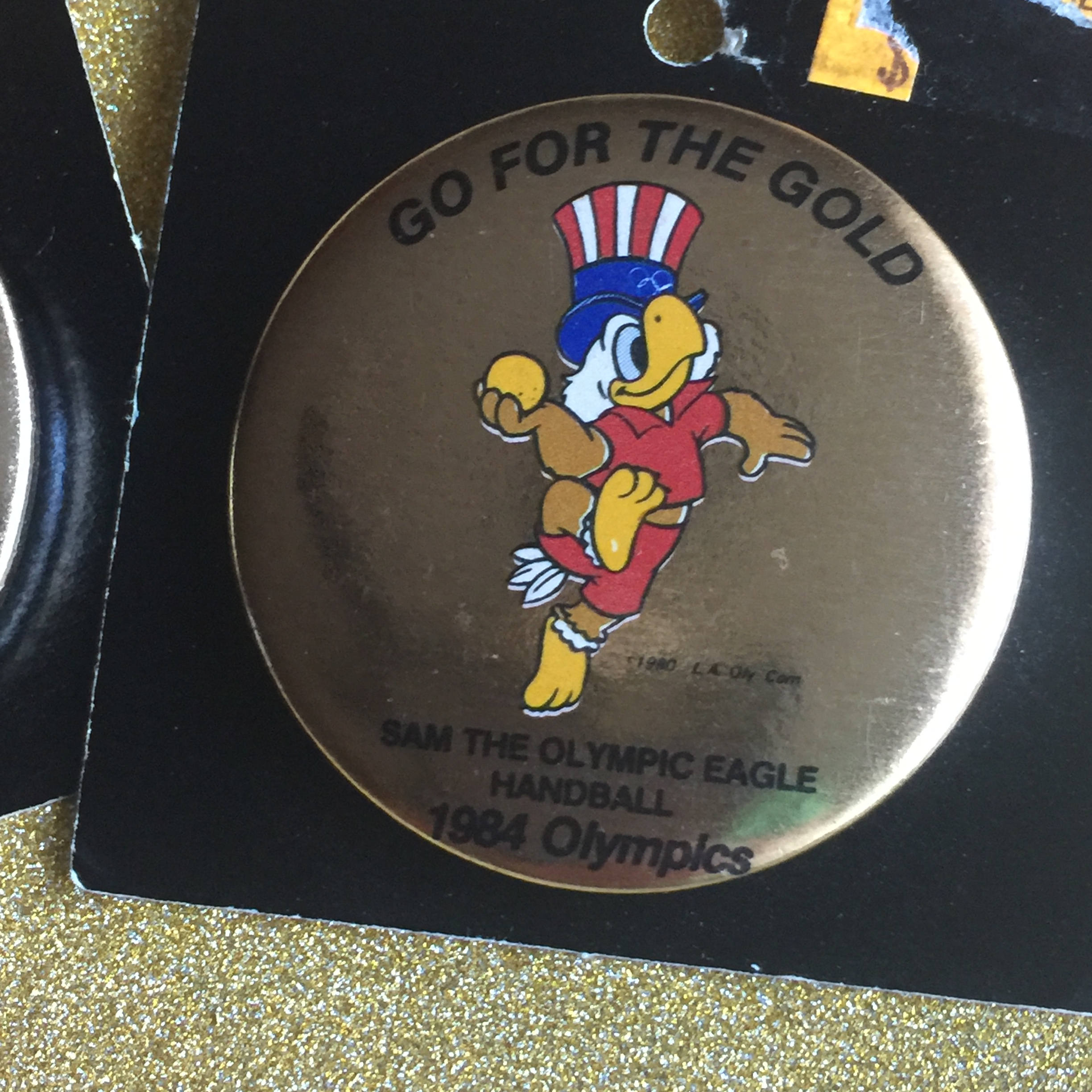 Ancien Verre à Boire En Verre Sam L'aigle Mascotte Des Jeux Olympiques Los Angeles 1984